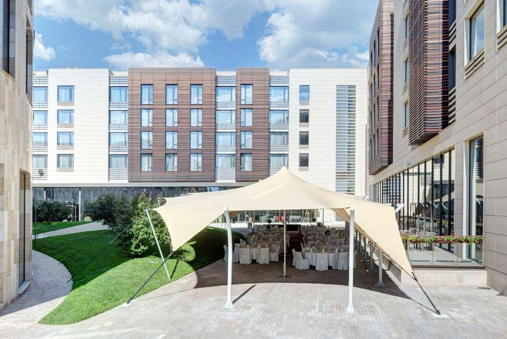 Doubletree By Hilton Moscow - Marina Hotel Exterior foto